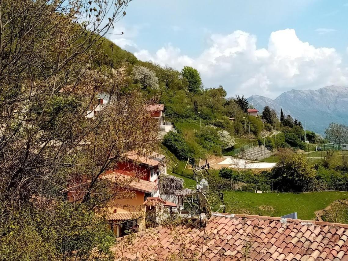 Вилла Hiking Escape Parzanica Экстерьер фото